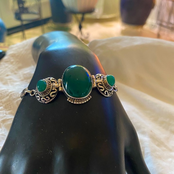 GREEN GEM SS TOGGLE BRACELET - Picture 3 of 7